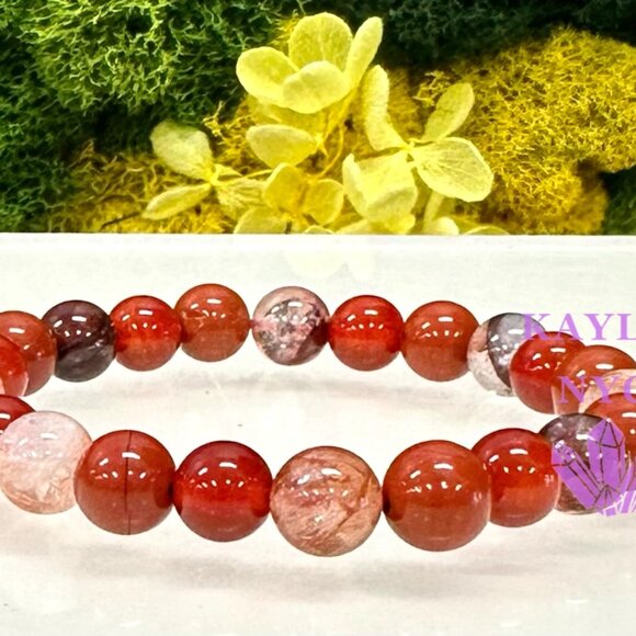 Jewelry - Natural Root Chakara 8mm 7.5" length
Crystal Healing Stretch Single Bracelet red